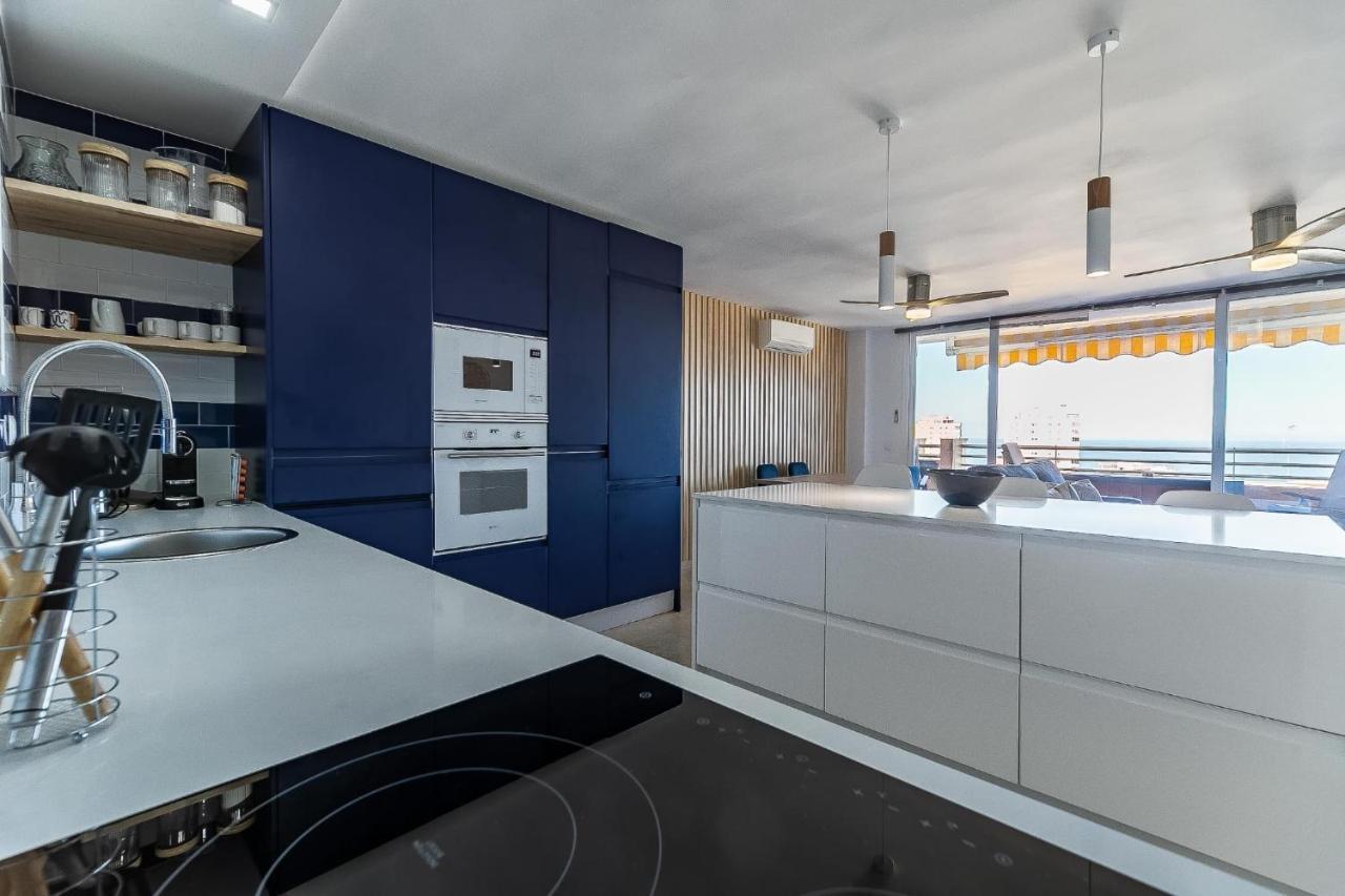Vistas Azules -- Remodeled, Large Terrace, Spectacular Ocean Views And Beach Level Access Torremolinos Extérieur photo